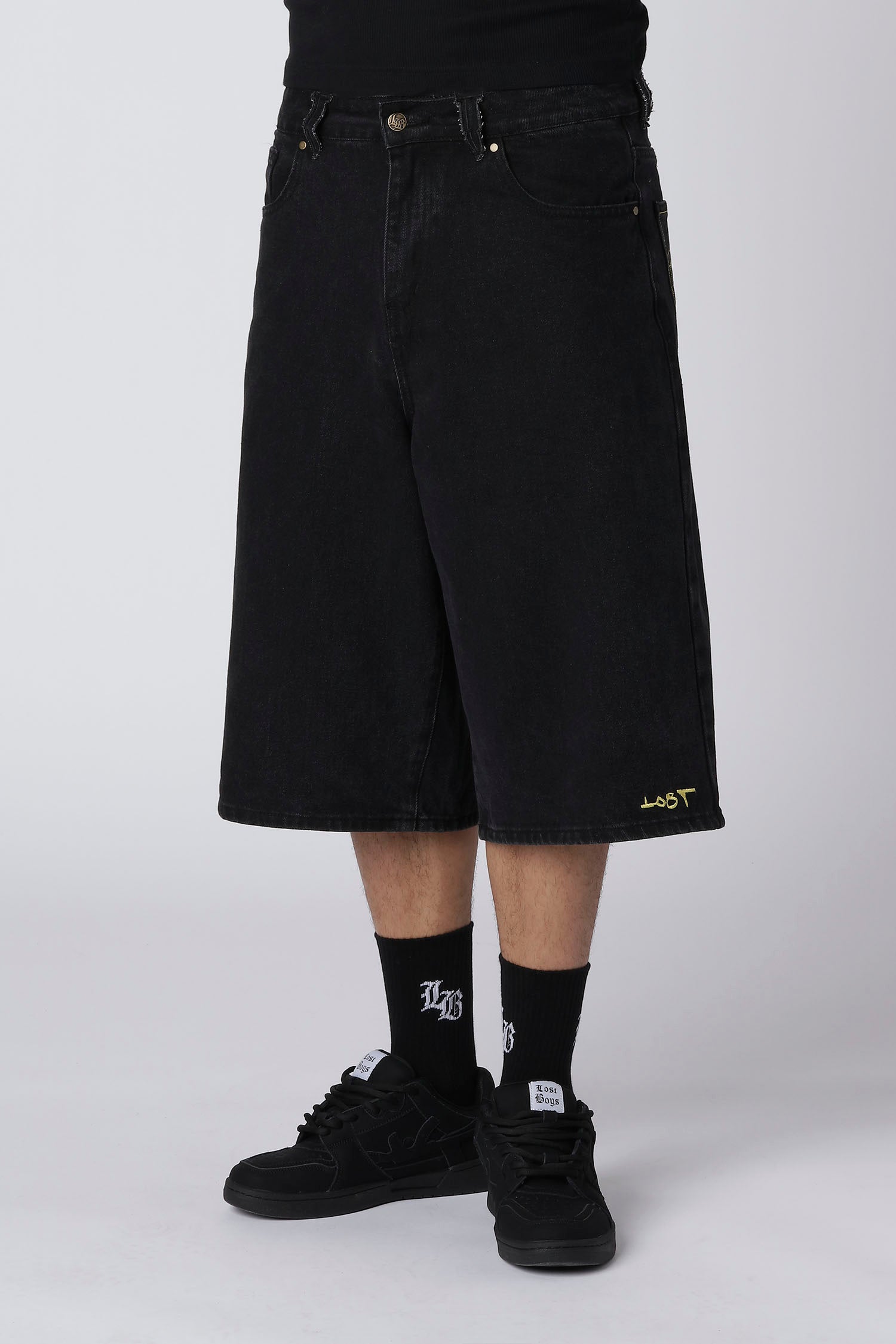 LOST BOYS EMBROIDERY JORTS Jorts Black