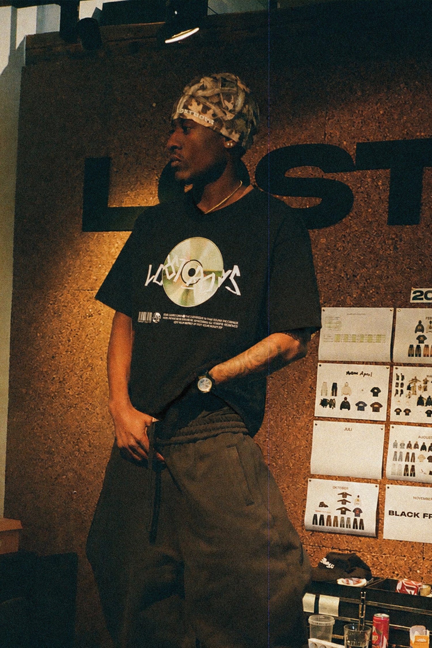LOST BOYS DISC TEE T-Shirt Black