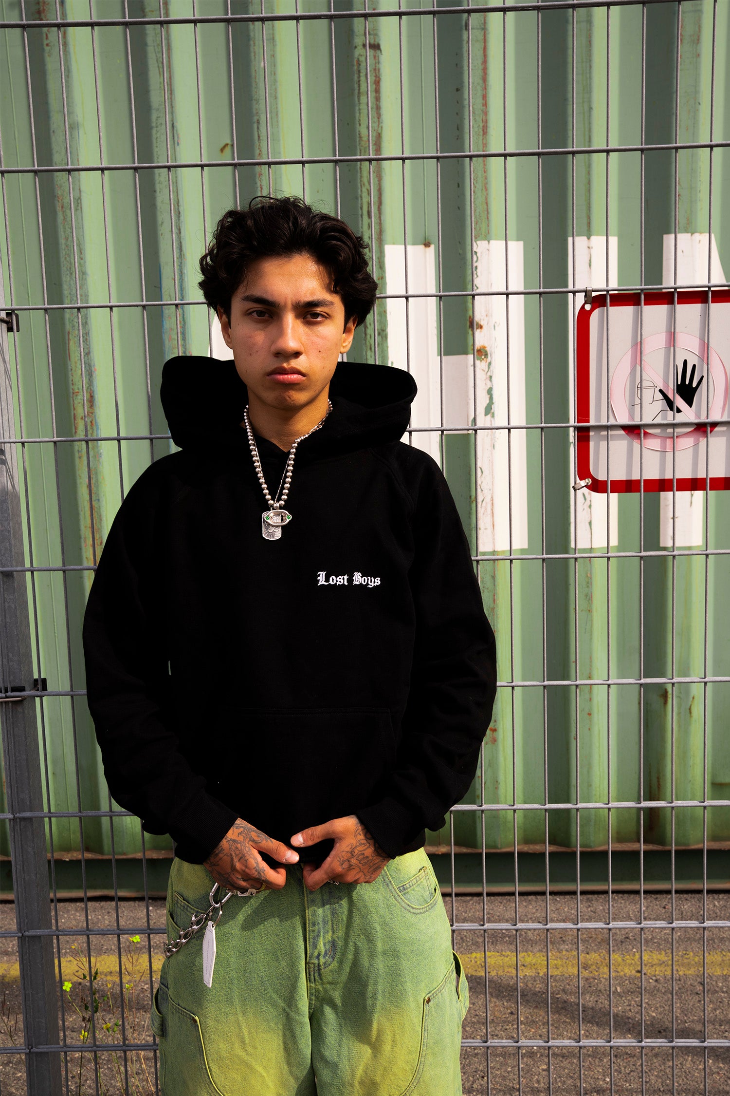 LOST BOYS EMBROIDERY LOGO HOODIE Sweat Black