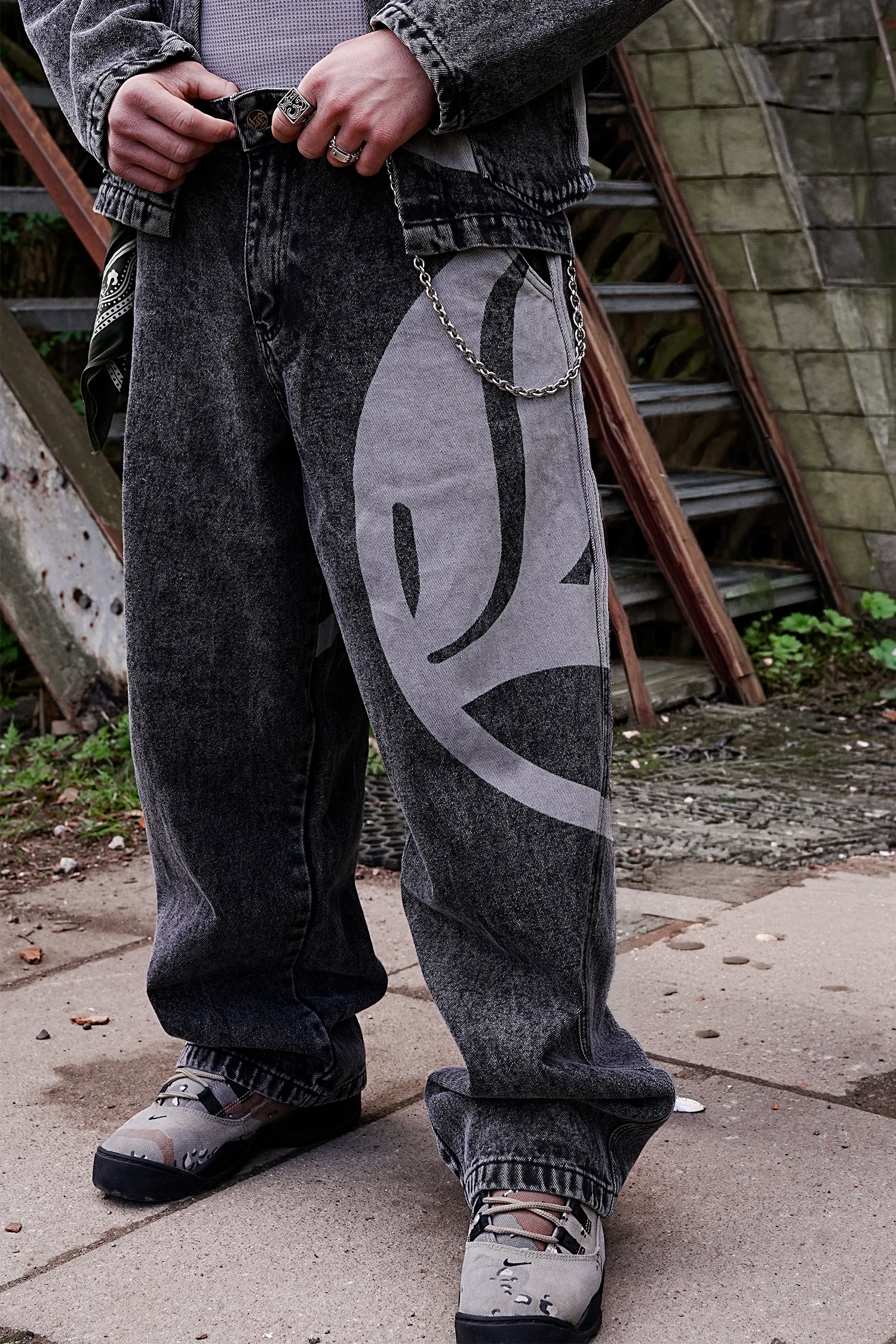 LOST BOYS LOGO DENIM JEANS Jeans Black