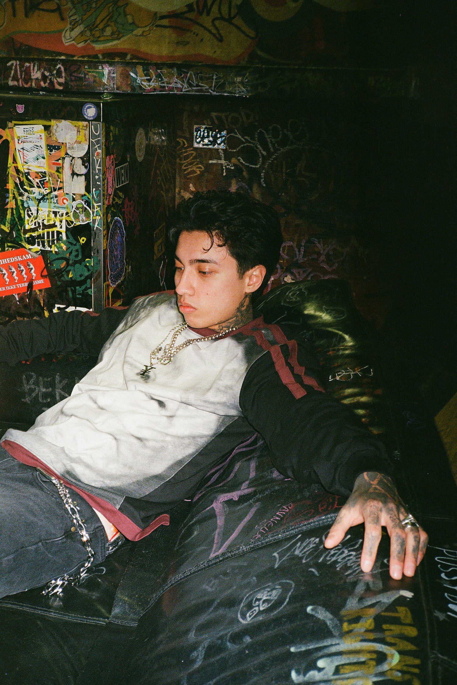 LOST BOYS SMASH TEE T-Shirt Black